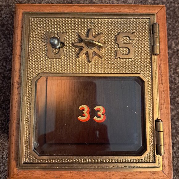 Antique USPS Post Office Box Door Bank With Combination And Original Brass Door - Picture 6 of 9